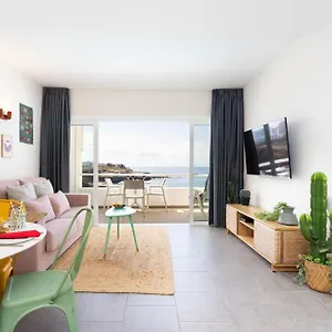 Relax And Enjoy The Sea Apartamento
